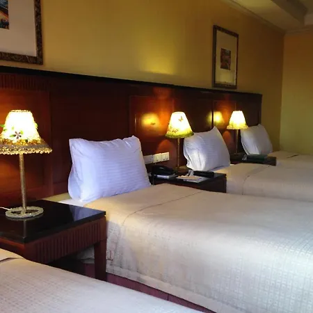 Hotel Elizabeth - Baguio Baguio City Room photo